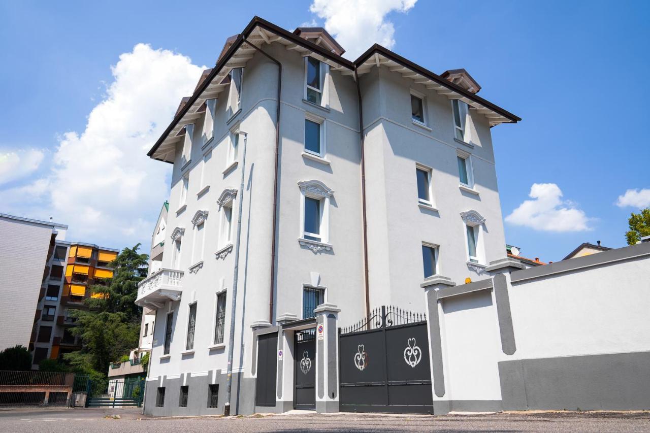 Villa Tosati モンツァ エクステリア 写真
